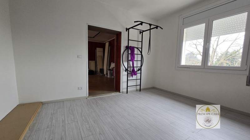 Rif. BIF57 - Proponiamo in vendita casa accostata su due livelli, inserita in una tranquilla cort...