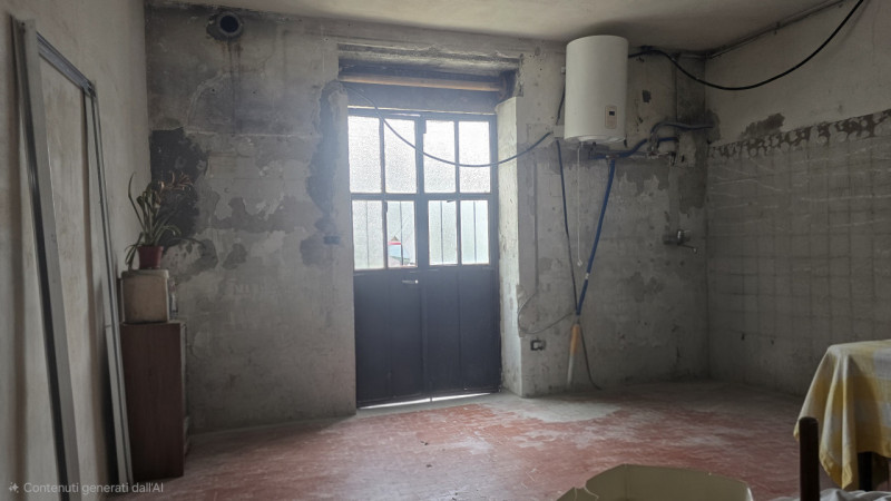 Rif. BIF57 - Proponiamo in vendita casa accostata su due livelli, inserita in una tranquilla cort...