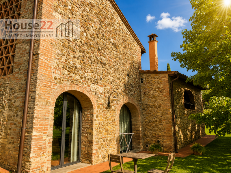 MONTESPERTOLI - FIRENZE. Scopri questo affascinante CASALE DEL '700 situato nel cuore di Montespe...