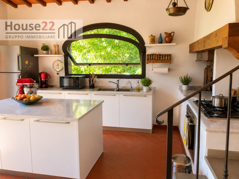 MONTESPERTOLI - FIRENZE. Scopri questo affascinante CASALE DEL '700 situato nel cuore di Montespe...