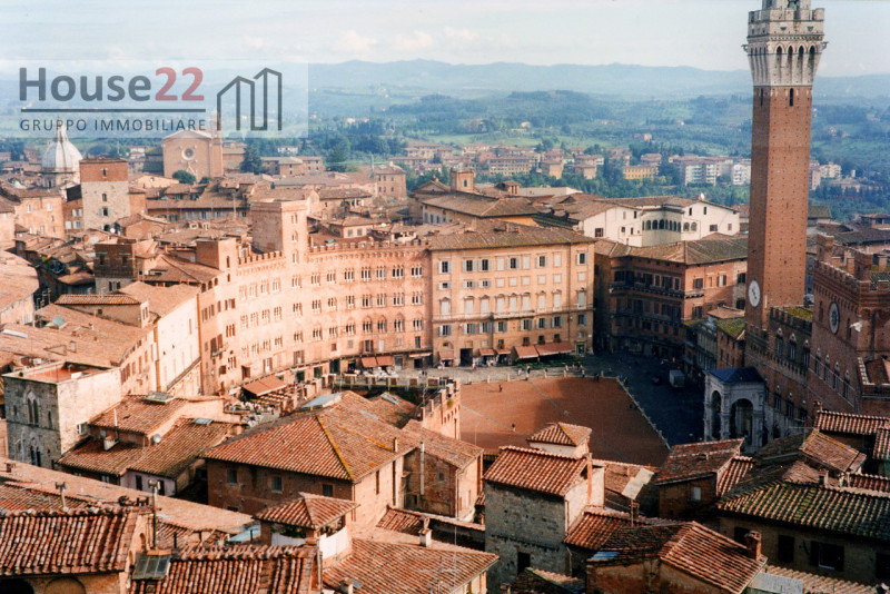 MONTESPERTOLI - FIRENZE. Scopri questo affascinante CASALE DEL '700 situato nel cuore di Montespe...