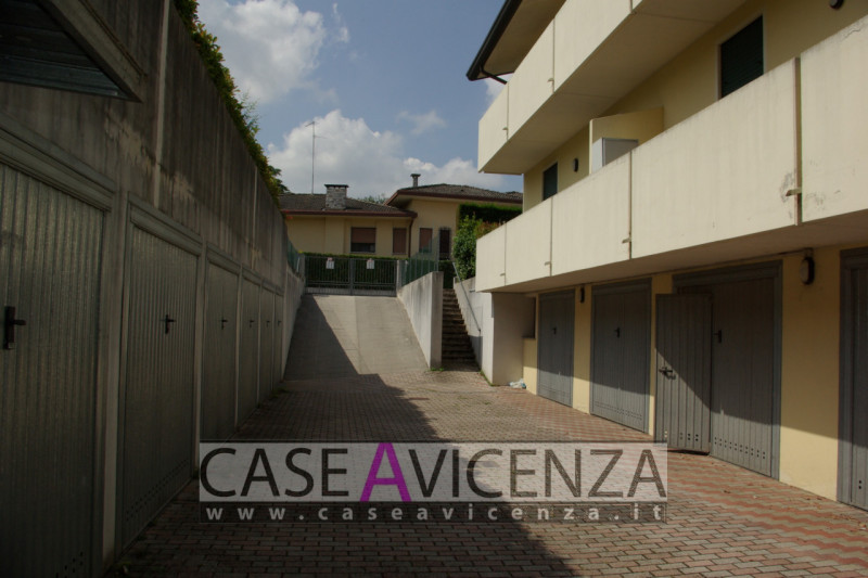 CERVARESE SANTA CROCE - CLASSE ENERGETICA IN FASE DI STESURA- In posizione centralissima ed in Es...