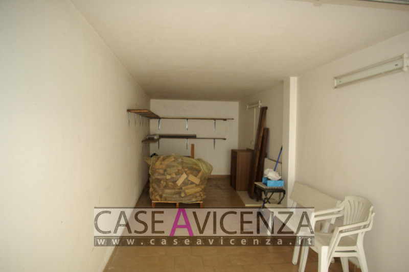 CERVARESE SANTA CROCE - CLASSE ENERGETICA IN FASE DI STESURA- In posizione centralissima ed in Es...