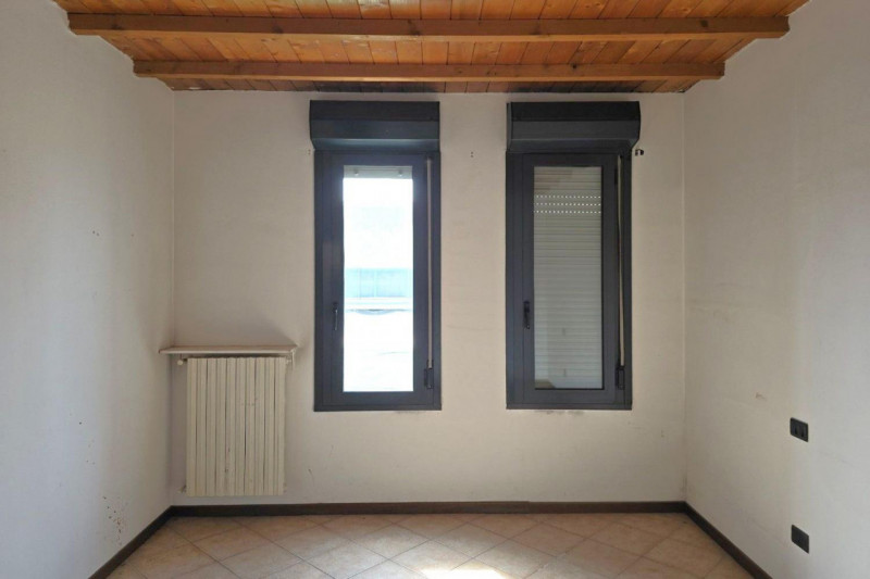Quest’immobile viene venduto tramite asta online.

Fabbricato artigianale sito a Vigodarzere (PD)...