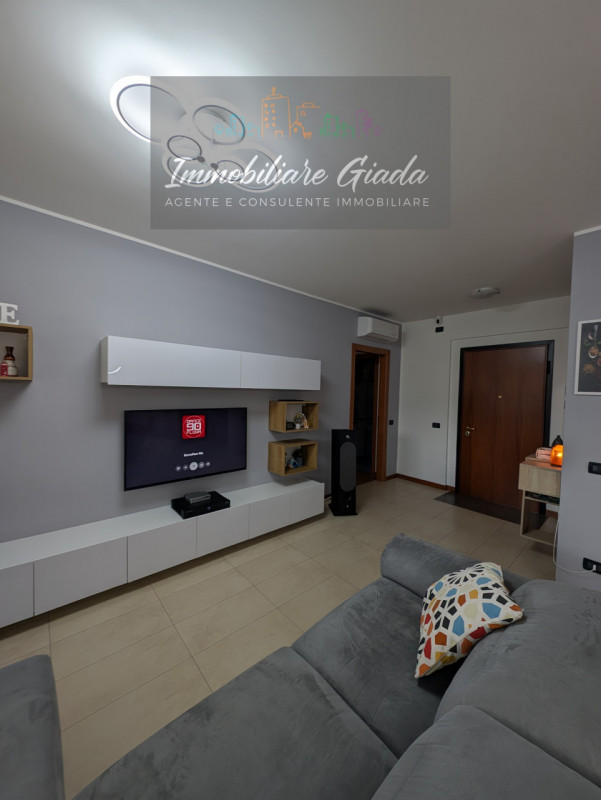 Proponiamo in vendita un splendido appartamento di 110 m², accogliente e luminoso, ideale per chi...