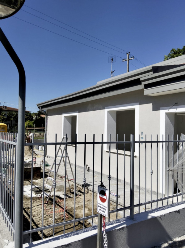 CONSELVE. SU VIA TERRASSA
CASA SINGOLA RISTRUTTURATA A NUOVO SVILUPPATA TUTTA AL PIANO TERRA
LOTT...