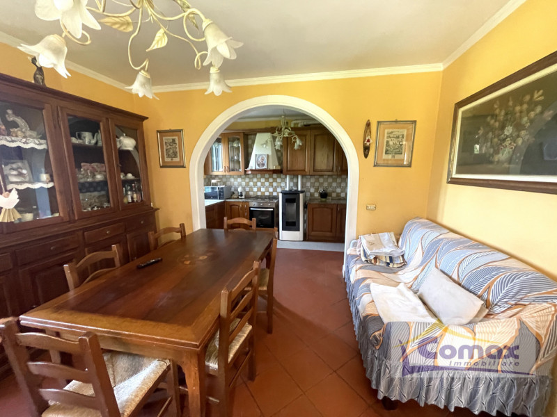 San Giorgio in Bosco Villa prestigiosa con annesso ad uso artigianale su lotto di terreno di mq. ...