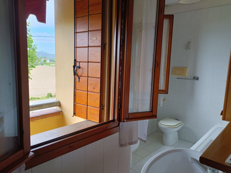 ABANO TERME - Località Giarre. Ti presentiamo una graziosa porzione indipendente di bifamiliare, ...
