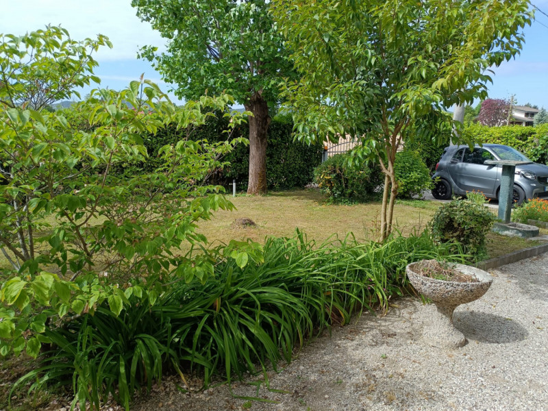 ABANO TERME - Località Giarre. Ti presentiamo una graziosa porzione indipendente di bifamiliare, ...