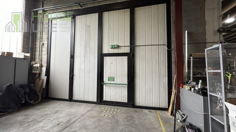 CALDOGNO: AFFITTASI PORZIONE DI CAPANNONE INDUSTRIALE SINGOLO di mq 850 circa H 5,50 sotto trave,...