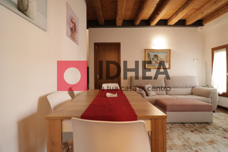 SPRESIANO - LOVADINA

""" RIFERIMENTO FGS13 """

Visita il nostro sito https://idhea.it/ per ulte...