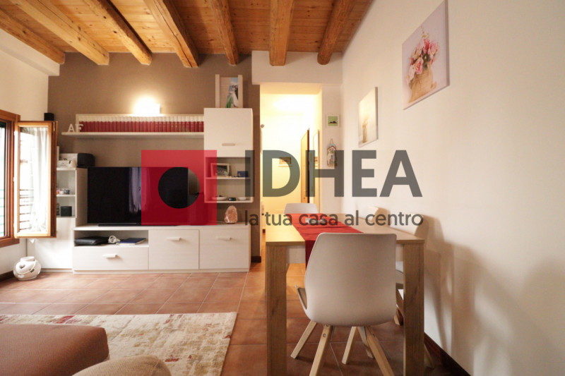 SPRESIANO - LOVADINA

""" RIFERIMENTO FGS13 """

Visita il nostro sito https://idhea.it/ per ulte...