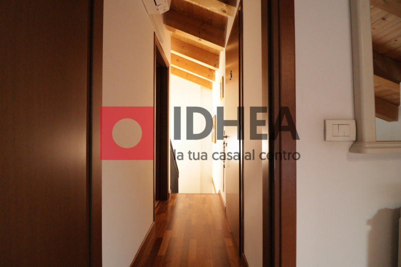 SPRESIANO - LOVADINA

""" RIFERIMENTO FGS13 """

Visita il nostro sito https://idhea.it/ per ulte...