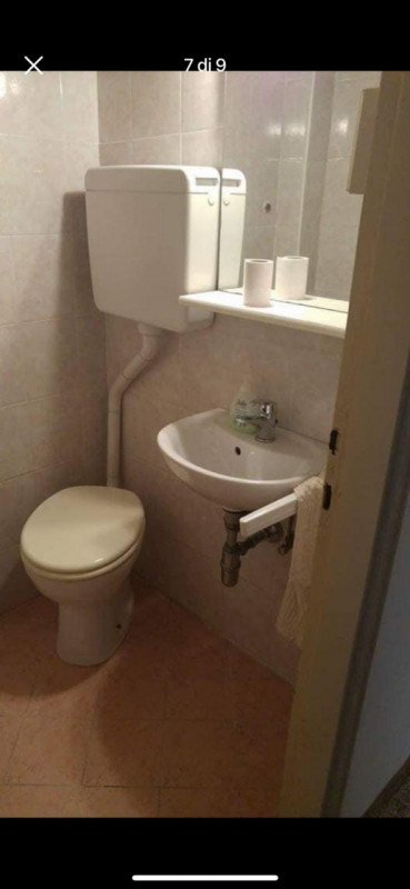 PRATO DELLA VALLE Classe F, EPgl,nren 220,30 KWh/mq anno
In residence con ampio verde condominial...