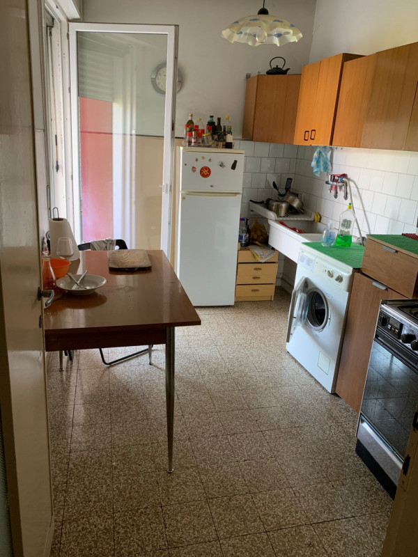 PRATO DELLA VALLE Classe F, EPgl,nren 220,30 KWh/mq anno
In residence con ampio verde condominial...