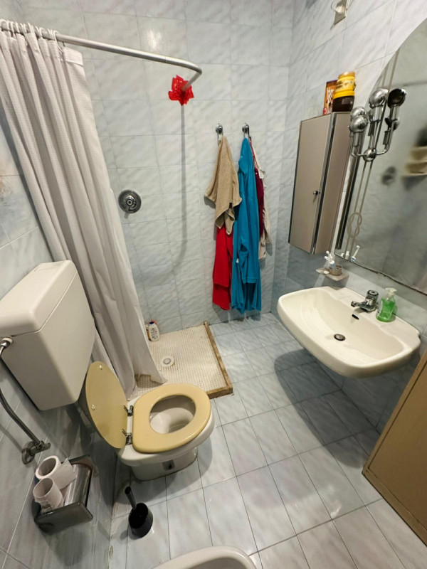 PRATO DELLA VALLE Classe F, EPgl,nren 220,30 KWh/mq anno
In residence con ampio verde condominial...