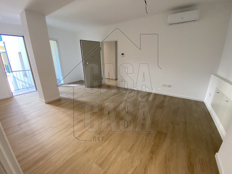 Rif. PDMAZZ  per info   Marilena 327 7153302

Centro – Piazza Mazzini | Appartamento ristrutturat...