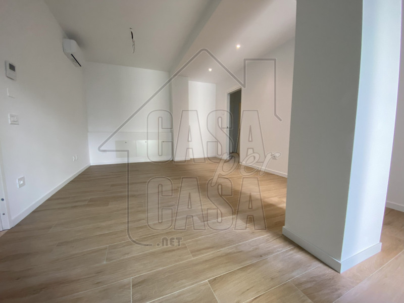 Rif. PDMAZZ  per info   Marilena 327 7153302

Centro – Piazza Mazzini | Appartamento ristrutturat...