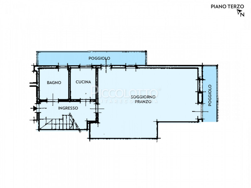 Rif. A5257 – Attico disponibile in affitto per la stagione estiva 2026 – 3/4 posti letto

A Corti...