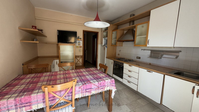 PADOVA – SAN CARLO | STANZA MATRIMONIALE CON BAGNO PRIVATO ARREDATA IN AFFITTO

Nel cuore del qua...