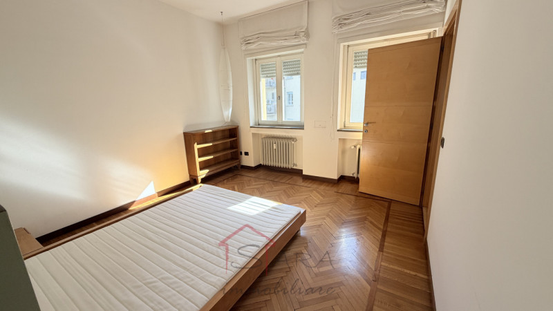CENTRO STORICO – AMPIO 2 CAMERE RISTRUTTURATO CON TERRAZZO ABITABILE E VISTA SULLA PIAZZA

Nel cu...