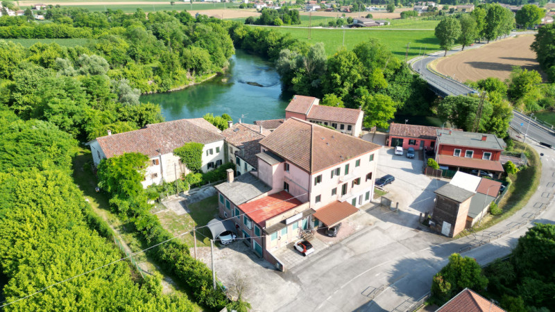 RIF: FR029 VEGGIANO - TRAMBACCHE Proponiamo in vendita appartamento con accesso indipendente sito...