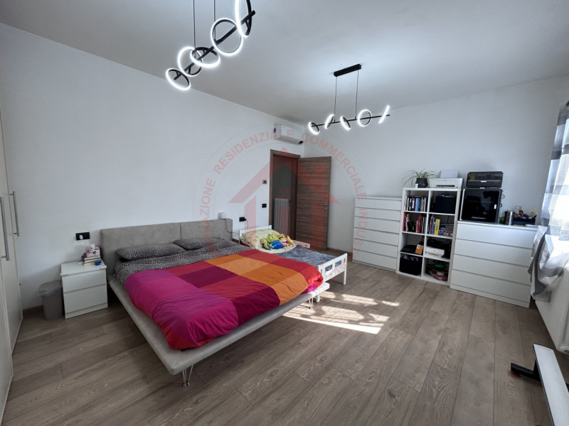 RIF: FR029 VEGGIANO - TRAMBACCHE Proponiamo in vendita appartamento con accesso indipendente sito...