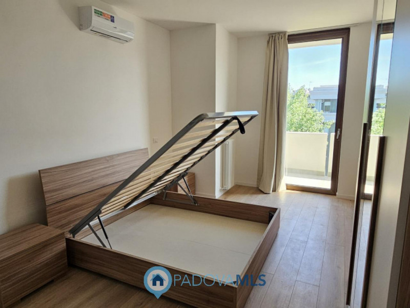 Immobile in esclusiva al Gruppo Padova MLS

PADOVA Zona Stanga - Via Pellizzo. Proponiamo in affi...