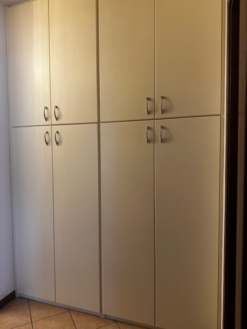 Cadoneghe, nella zona di Bragni, proponiamo un appartamento posto al piano 3° con ascensore, espo...
