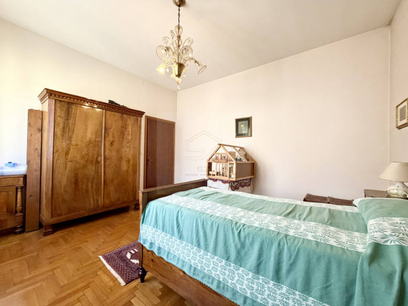 PADOVA - BRUSEGANA 

CASA SINGOLA CARATTERIZZATA DA AMPI SPAZI INTERNI,  3 CAMERE + STUDIO AMPIA ...