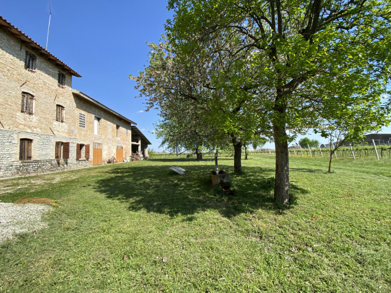 TEMPIO DI ORMELLE - (Treviso)

Proponiamo in vendita un affascinante rustico da ristrutturare dei...