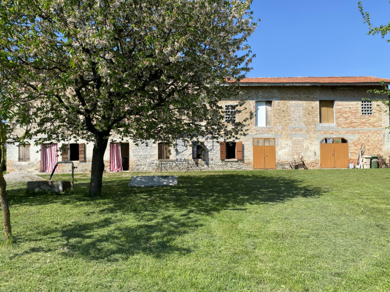 TEMPIO DI ORMELLE - (Treviso)

Proponiamo in vendita un affascinante rustico da ristrutturare dei...