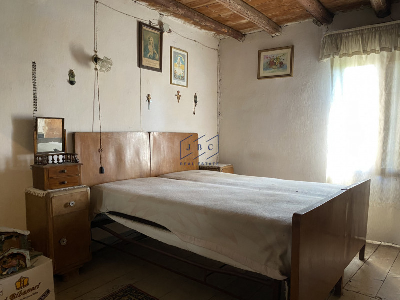 TEMPIO DI ORMELLE - (Treviso)

Proponiamo in vendita un affascinante rustico da ristrutturare dei...
