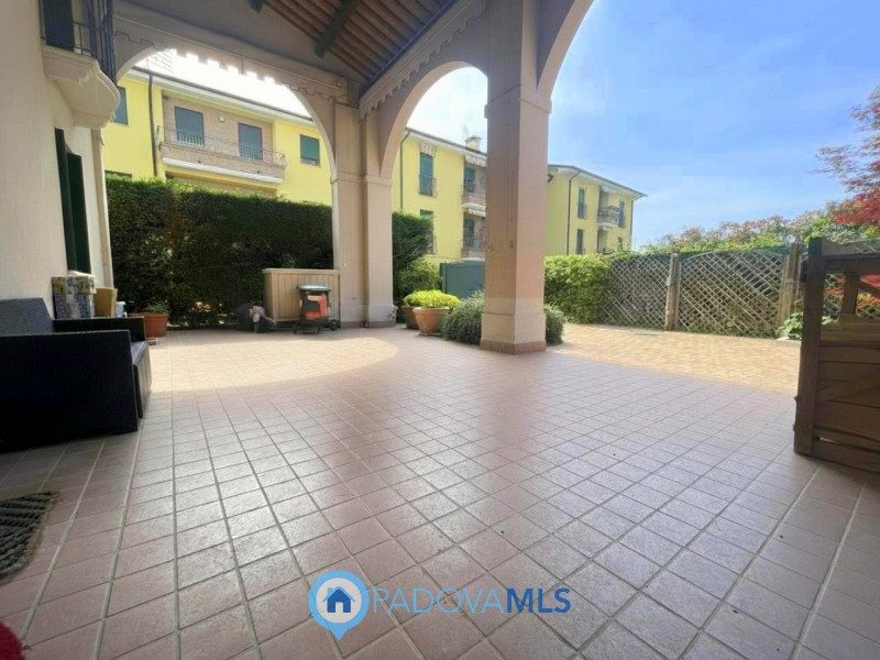 Immobile in esclusiva al Gruppo Padova MLS

Scopri questa interessante bifamiliare situata a Ruba...