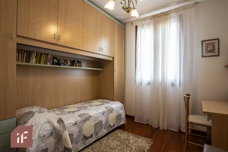 MURELLE - VILLANOVA DI CAMPOSAMPIERO: Villa singola completamente ristrutturata nel 2005 e parzia...