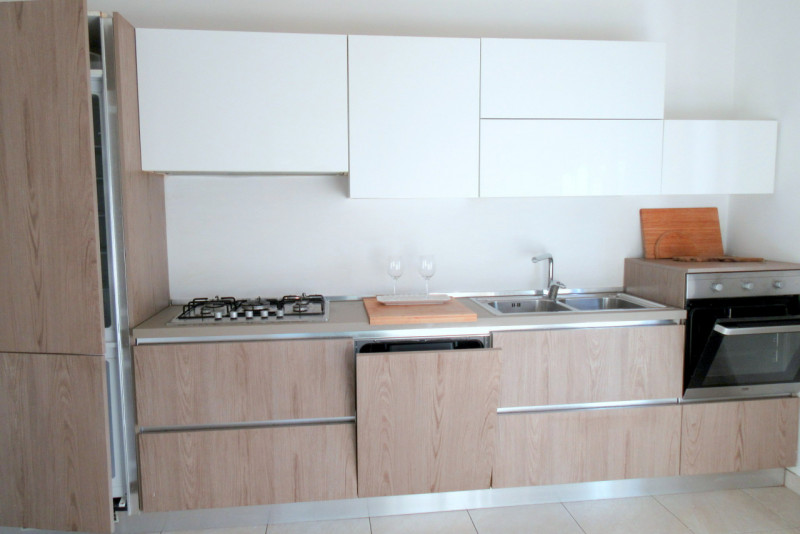 AMPIO 4 CAMERE RISTRUTTURATO A SACRA FAMIGLIA €.335.000 - rif.DOM4954  

Appartamento ristruttura...