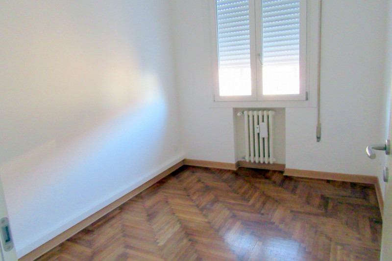 AMPIO 4 CAMERE RISTRUTTURATO A SACRA FAMIGLIA €.335.000 - rif.DOM4954  

Appartamento ristruttura...