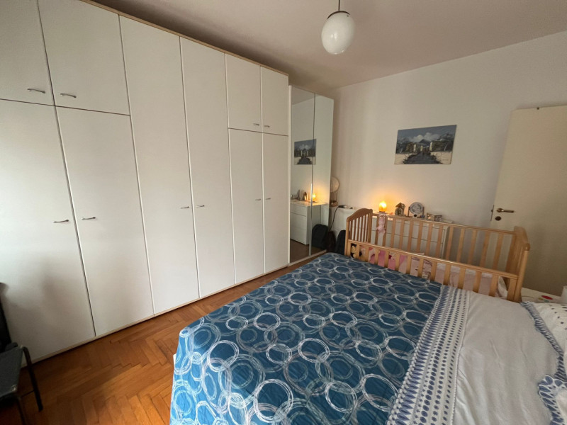Situato in una delle cornici residenziali più prestigiose della città, proponiamo in locazione un...