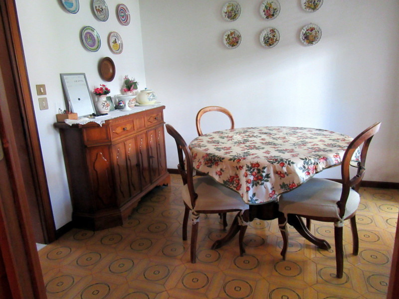 AMPIA VILLA INDIPENDENTE CON GIARDINO E UNITÀ AUTONOMA – SACRA FAMIGLIA / SAN GIOVANNI
€ 630.000 ...