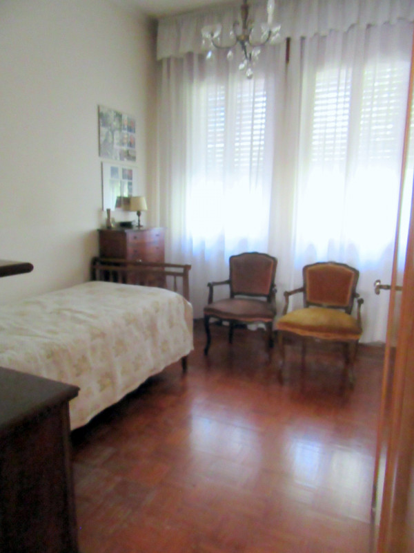 AMPIA VILLA INDIPENDENTE CON GIARDINO E UNITÀ AUTONOMA – SACRA FAMIGLIA / SAN GIOVANNI
€ 630.000 ...
