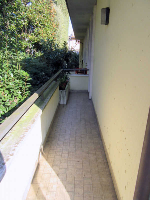 AMPIA VILLA INDIPENDENTE CON GIARDINO E UNITÀ AUTONOMA – SACRA FAMIGLIA / SAN GIOVANNI
€ 630.000 ...