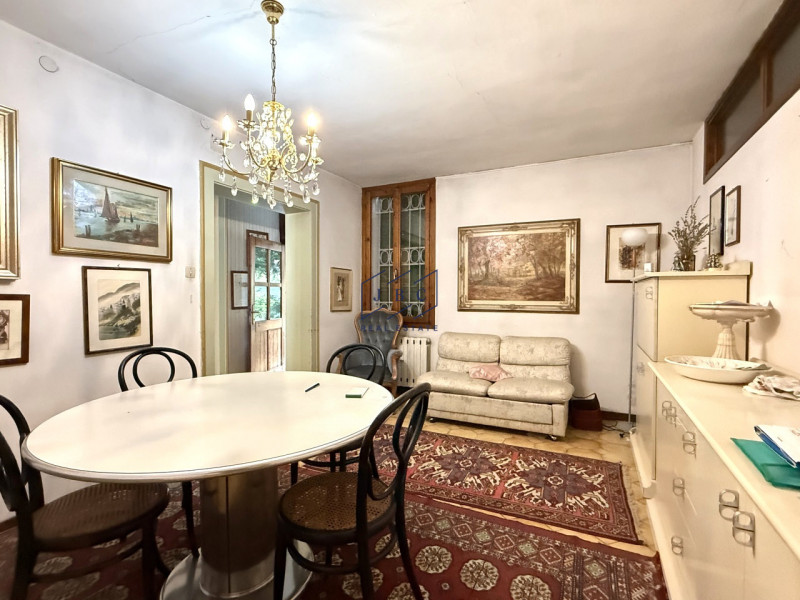 Ormelle - (Treviso)
 
Proponiamo in esclusiva nel centro di Ormelle casa bifamiliare, costruita n...