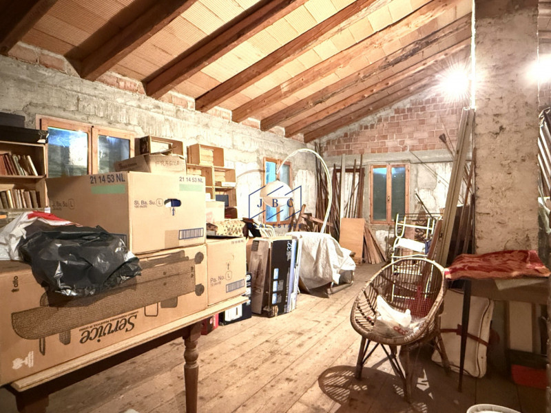 Ormelle - (Treviso)
 
Proponiamo in esclusiva nel centro di Ormelle casa bifamiliare, costruita n...