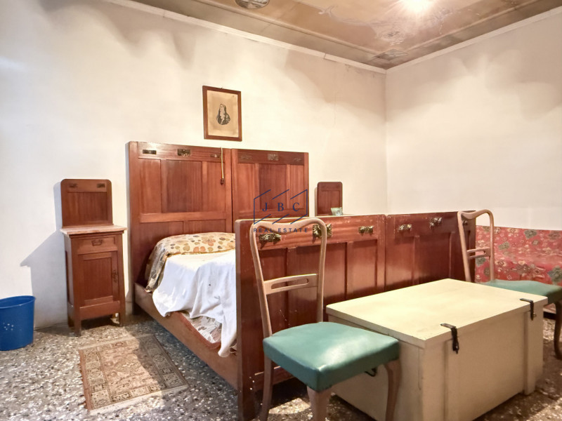 Ormelle - (Treviso)
 
Proponiamo in esclusiva nel centro di Ormelle casa bifamiliare, costruita n...