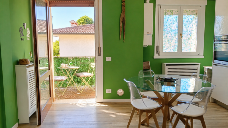 A San Gaetano proponiamo in vendita appartamento duplex al primo piano, recentemente ristrutturat...