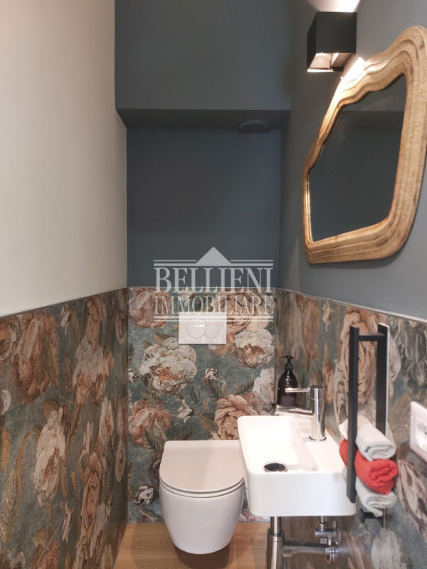 SAN BORTOLO: Nel cuore della zona San Bortolo, in un contesto riservato e lontano dal traffico, p...