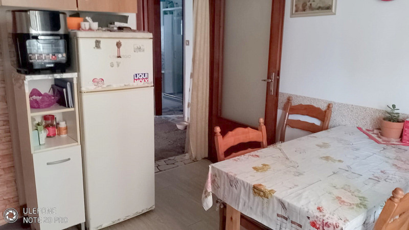 PORZIONE DI BIFAMILIARE CON GIARDINO – ARCELLA/S.BELLINO

In posizione tranquilla e ben servita, ...