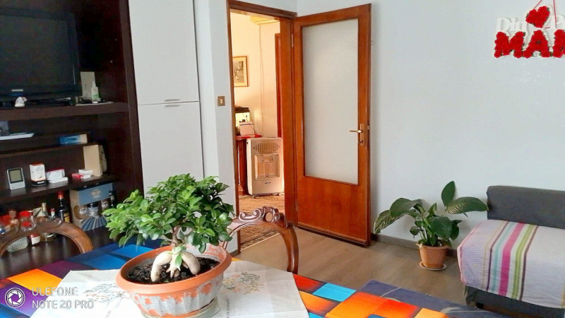 PORZIONE DI BIFAMILIARE CON GIARDINO – ARCELLA/S.BELLINO

In posizione tranquilla e ben servita, ...