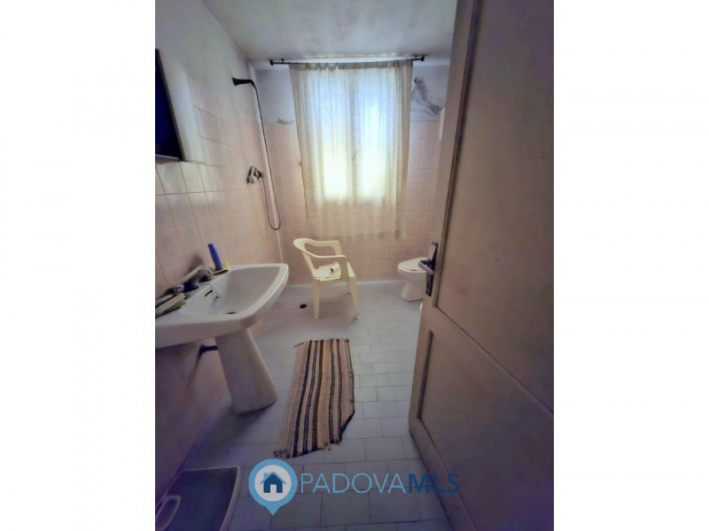 Immobile in esclusiva al Gruppo Padova MLS
ROVOLON - Bastia
In una posizione residenziale privile...