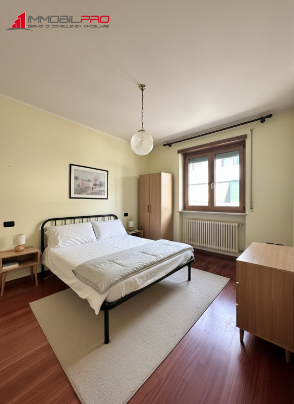 Proponiamo in vendita un appartamento trilocale a Zanè, in una zona tranquilla e residenziale ide...